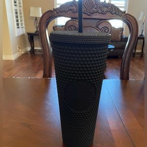 Starbucks NWT Matte Black Diamond Venti Tumbler